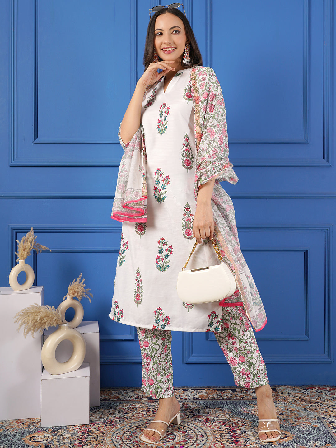 White Floral Printed Cotton Kurta with Straight Pants Set for Women